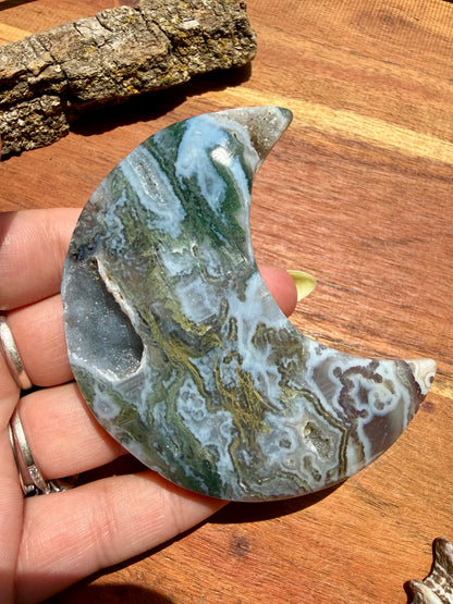 MOSS AGATE MOON WITH STAND