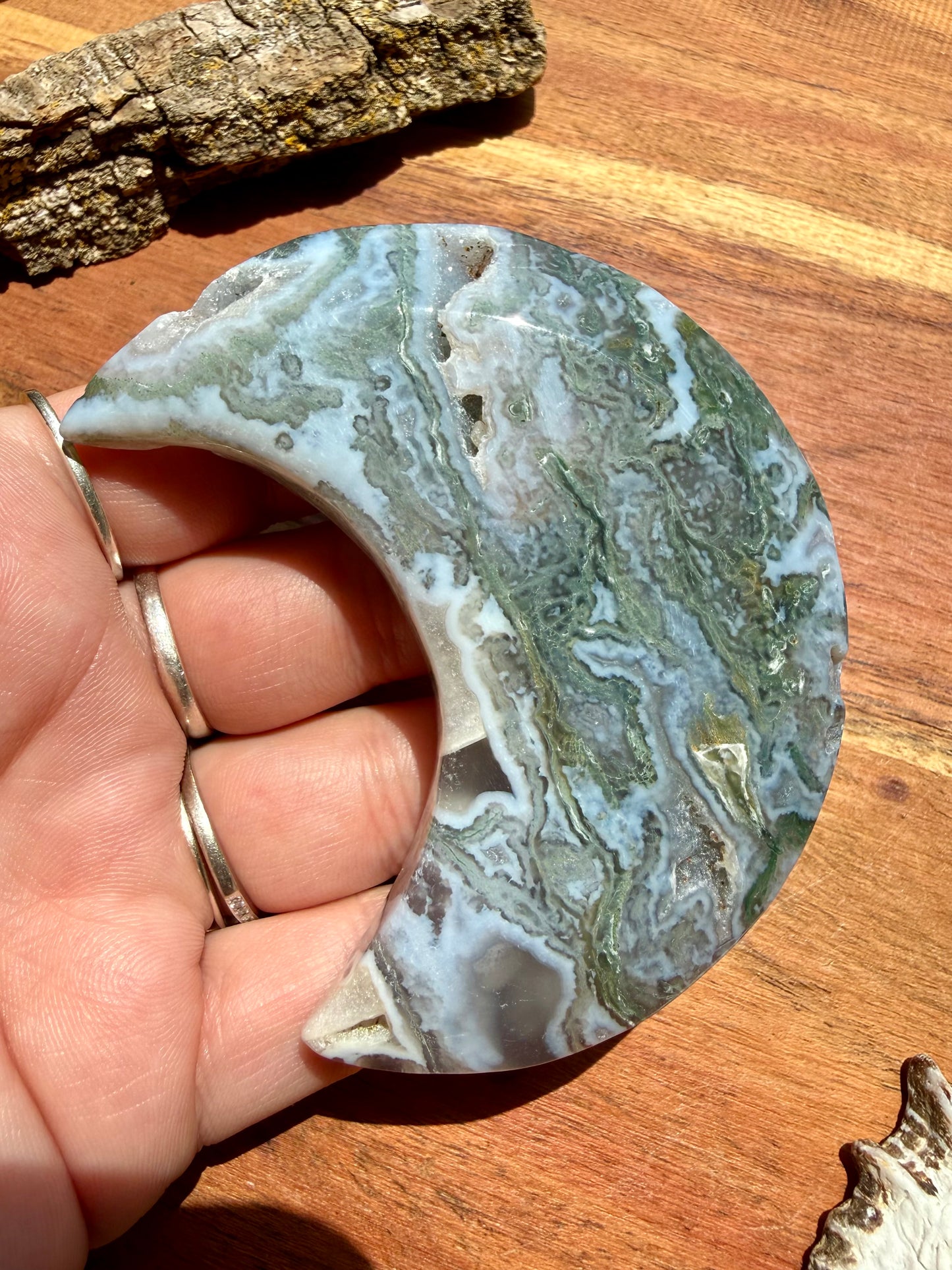 MOSS AGATE MOON WITH STAND