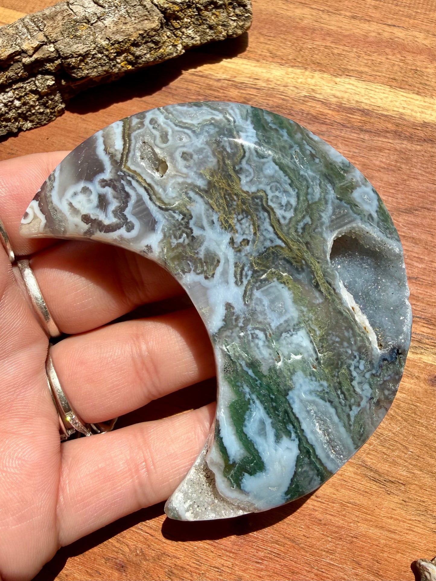 MOSS AGATE MOON WITH STAND