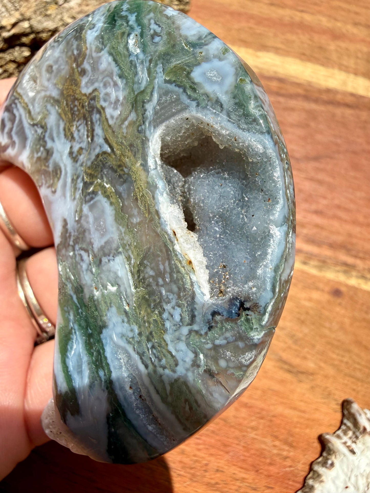MOSS AGATE MOON WITH STAND