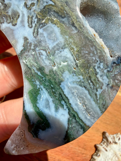 MOSS AGATE MOON WITH STAND