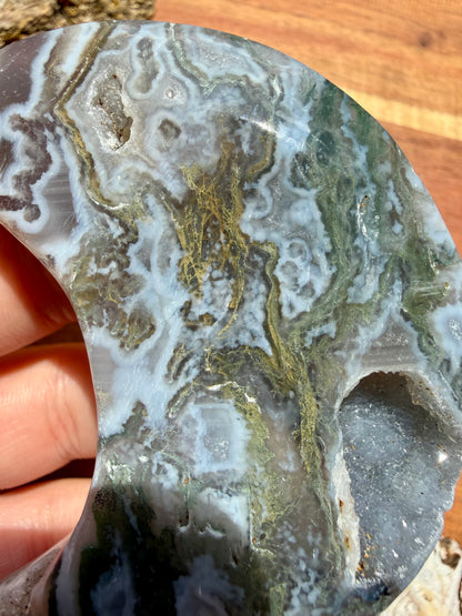 MOSS AGATE MOON WITH STAND