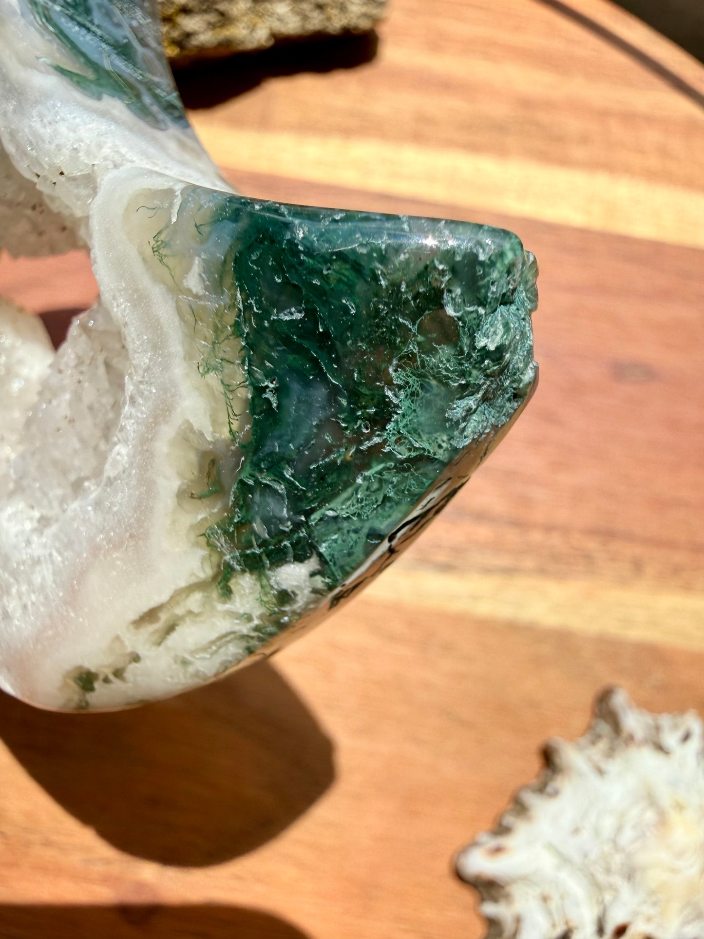 MOSS AGATE MOON WITH STAND