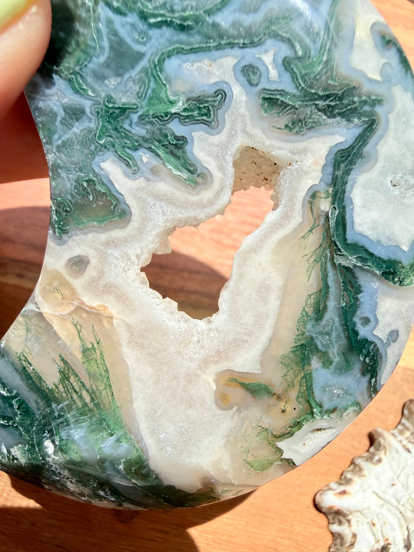 MOSS AGATE MOON WITH STAND