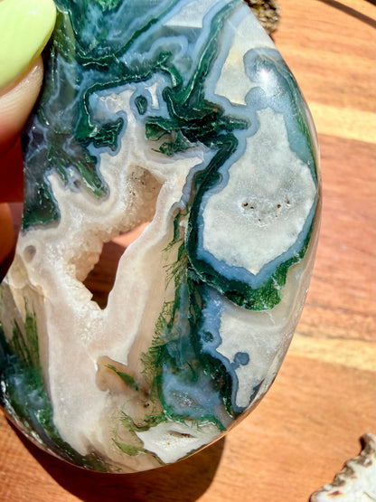 MOSS AGATE MOON WITH STAND