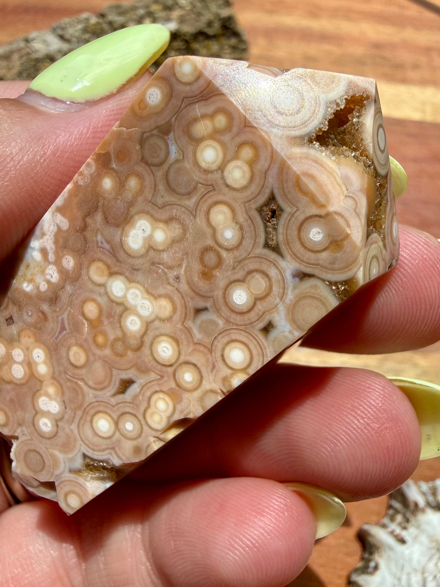 ASYMMETRICAL PINK OCEAN JASPER TOWER