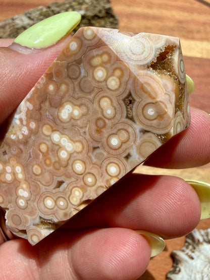 ASYMMETRICAL PINK OCEAN JASPER TOWER