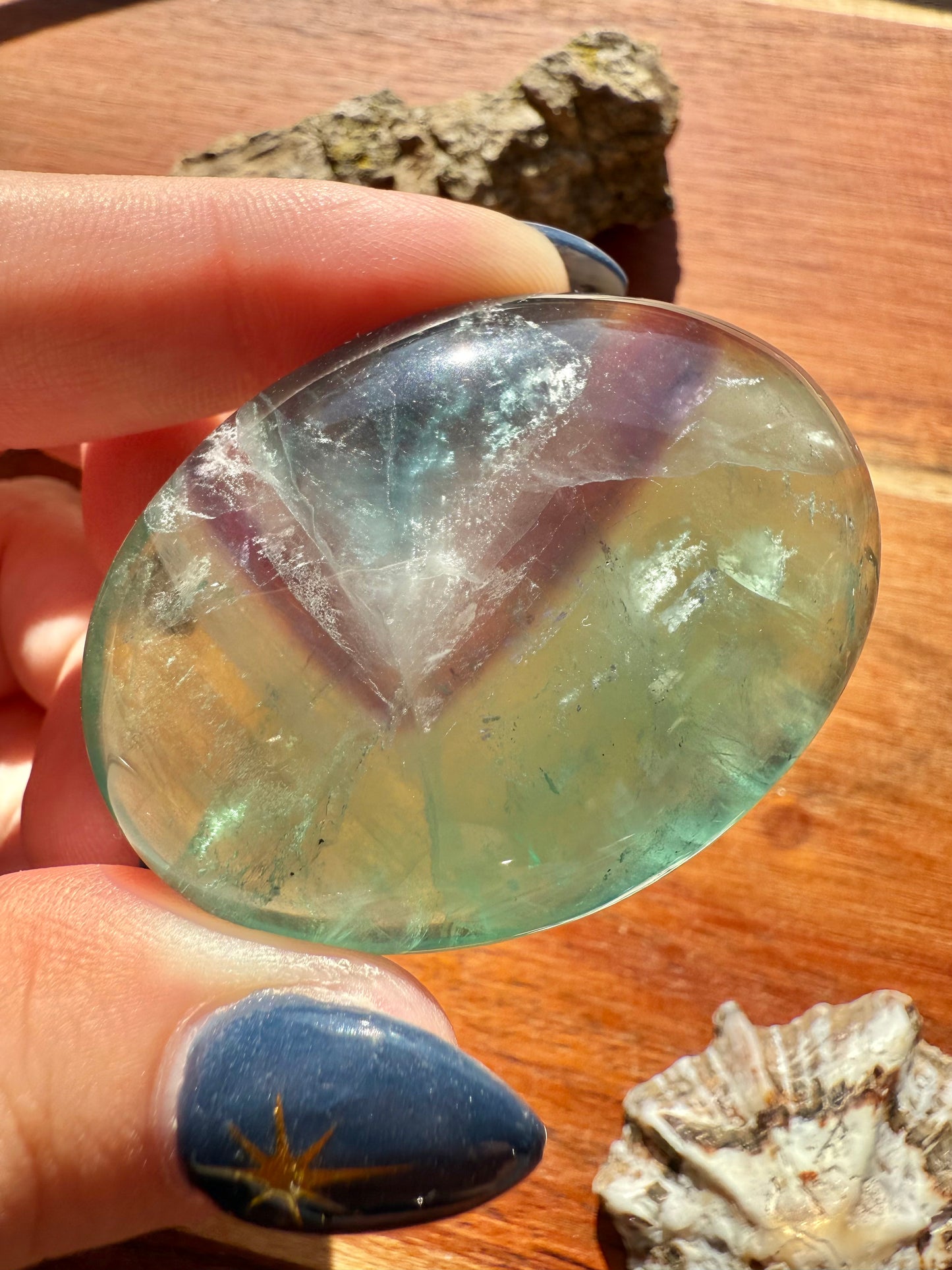 RAINBOW FLUORITE PALM STONE