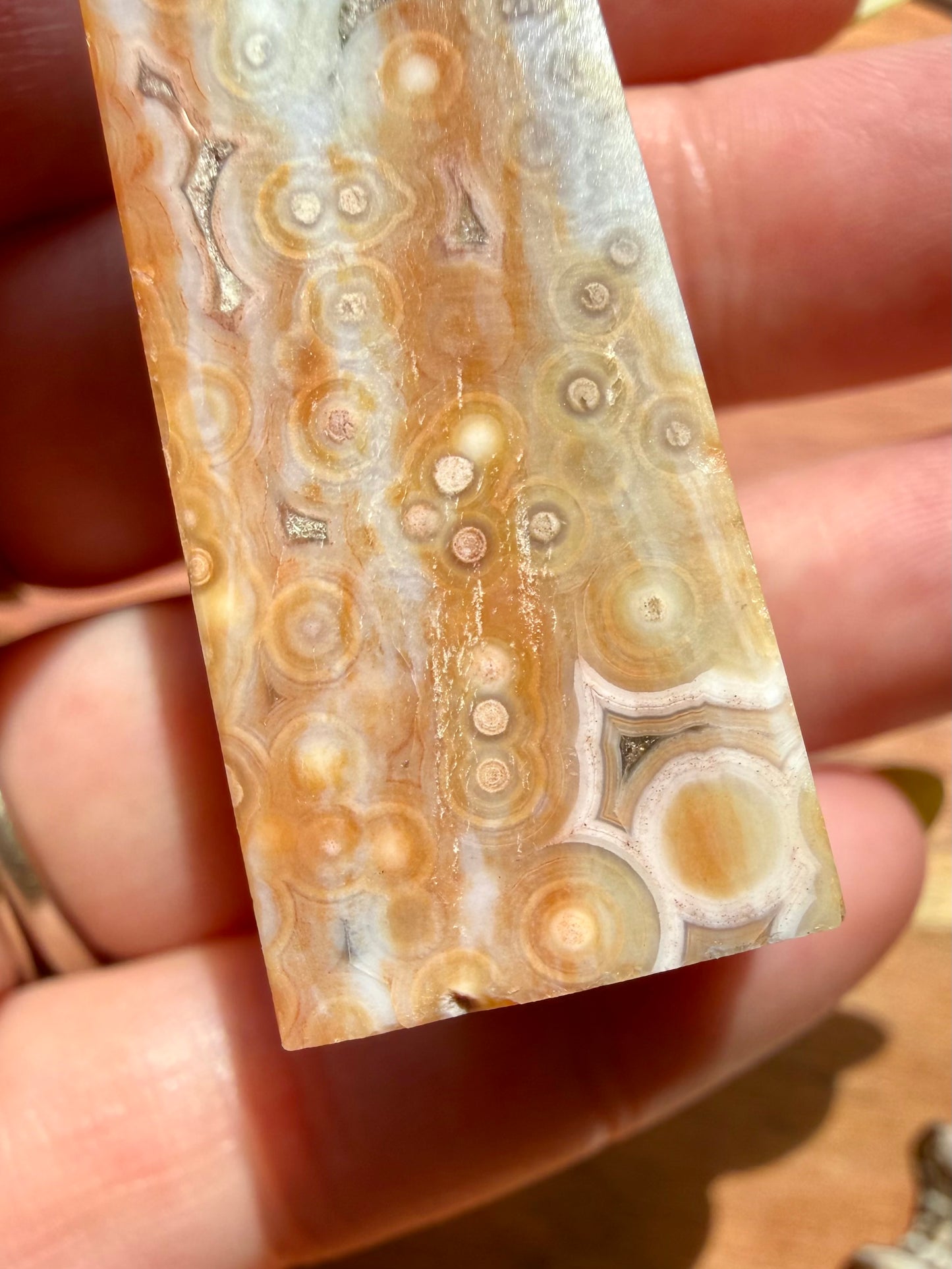 ASYMMETRICAL PINK OCEAN JASPER TOWER