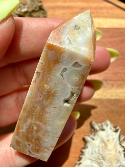 ASYMMETRICAL PINK OCEAN JASPER TOWER