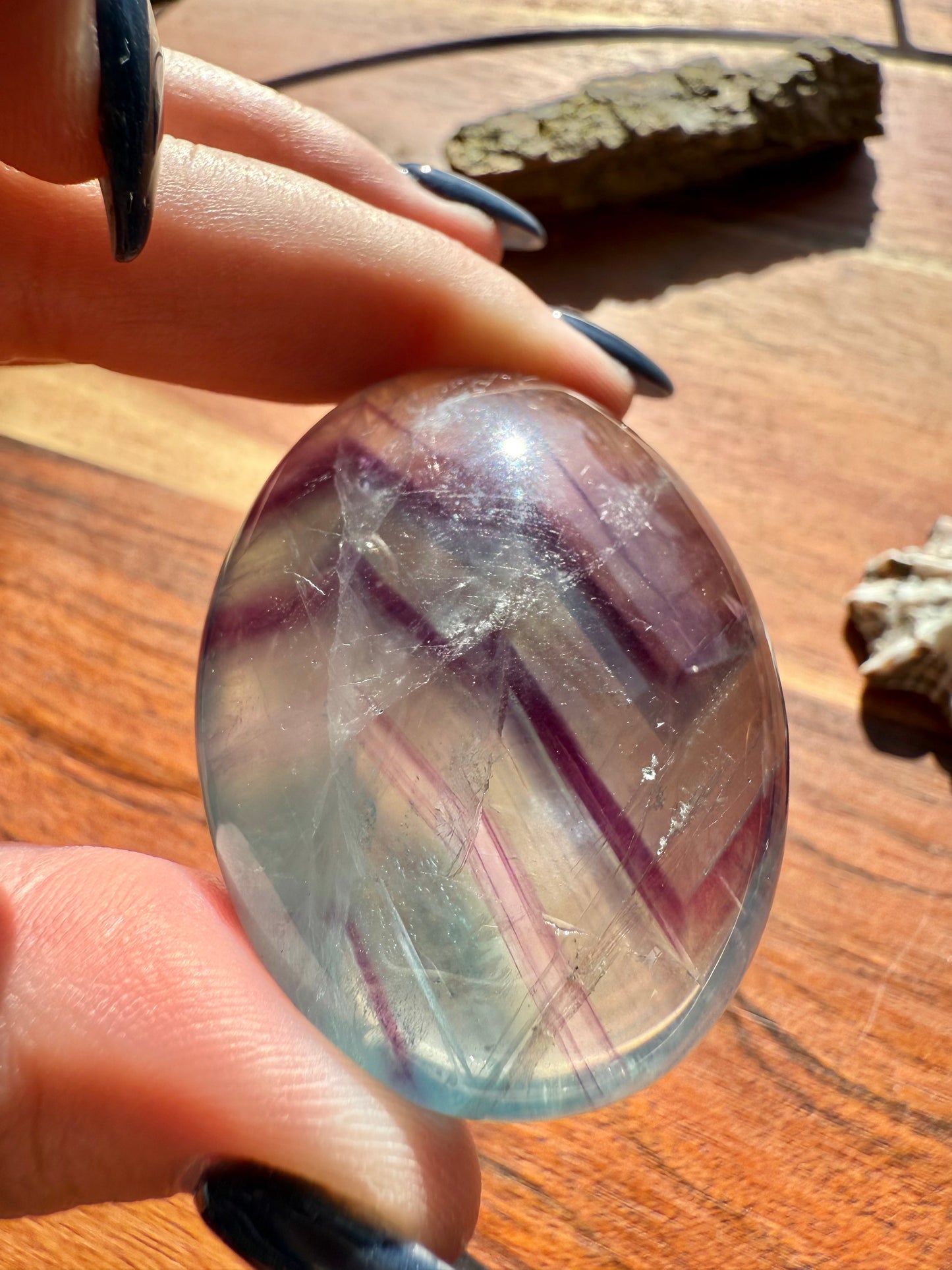 RAINBOW FLUORITE PALM STONE