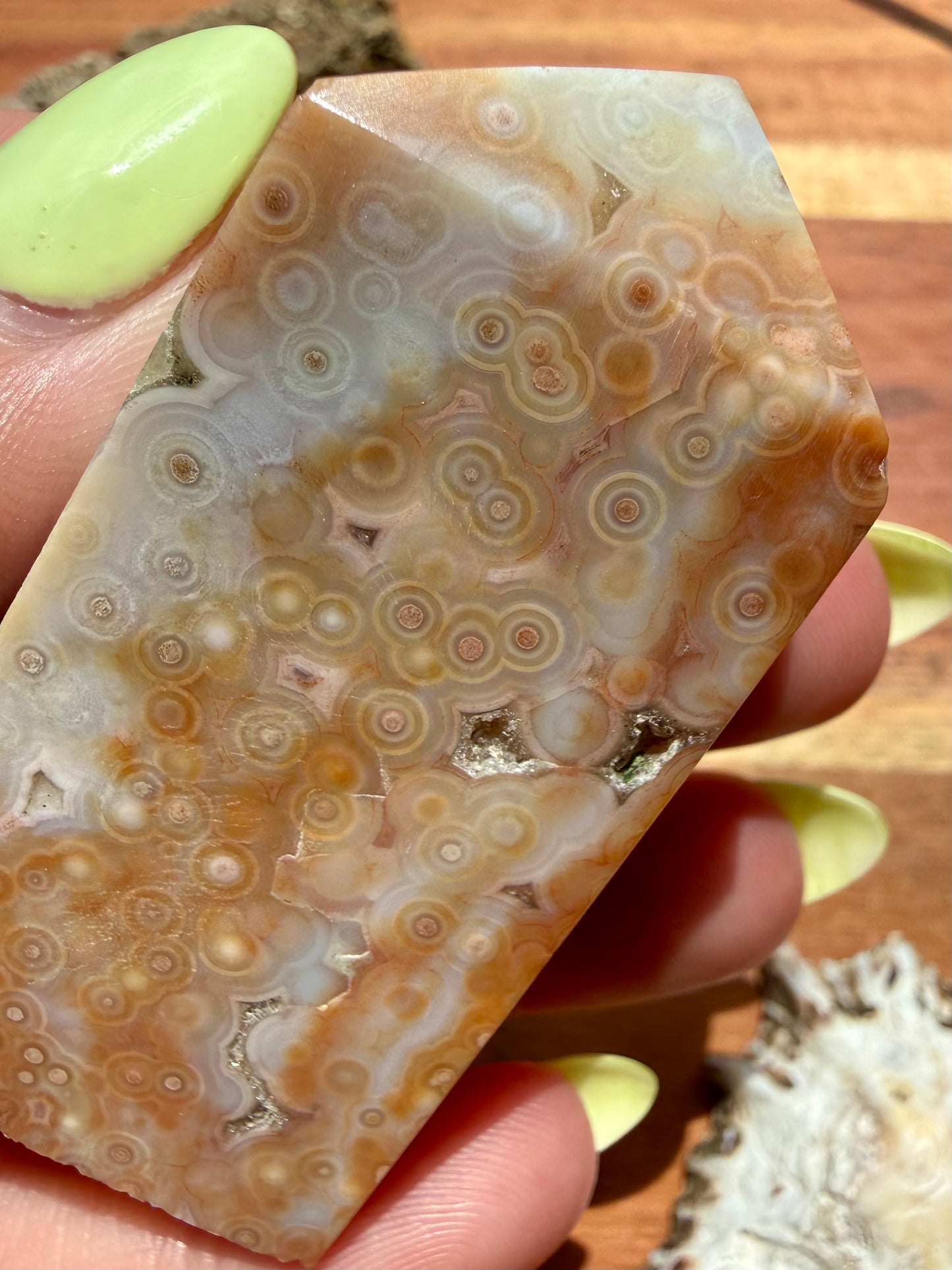 ASYMMETRICAL PINK OCEAN JASPER TOWER
