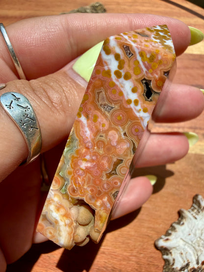 ASYMMETRICAL PINK OCEAN JASPER TOWER