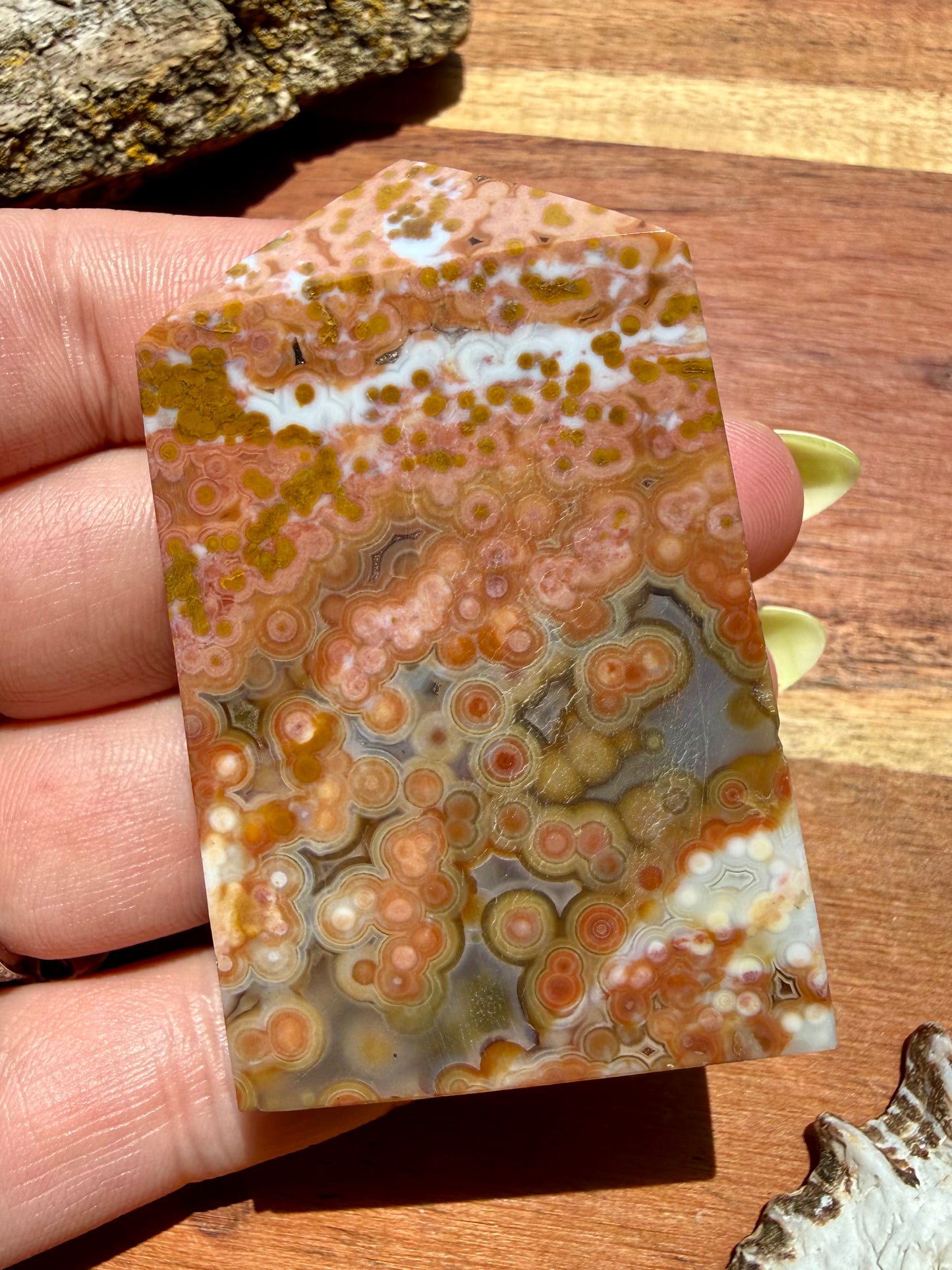ASYMMETRICAL PINK OCEAN JASPER TOWER