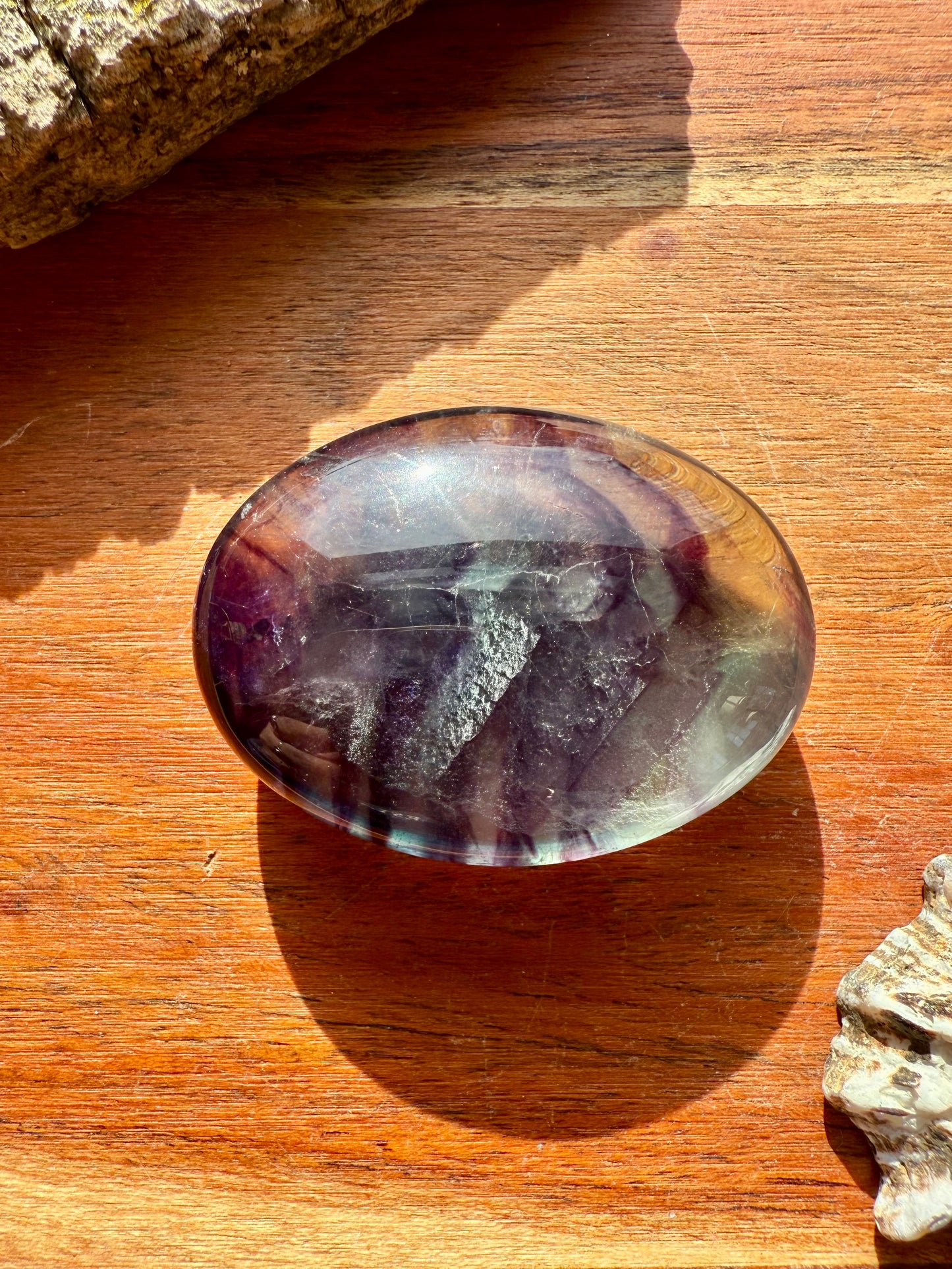 RAINBOW FLUORITE PALM STONE