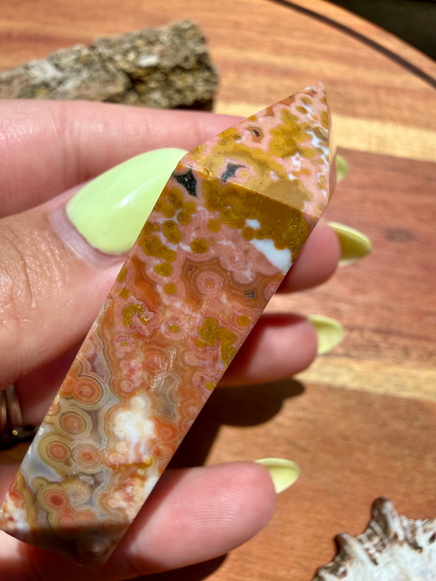 ASYMMETRICAL PINK OCEAN JASPER TOWER