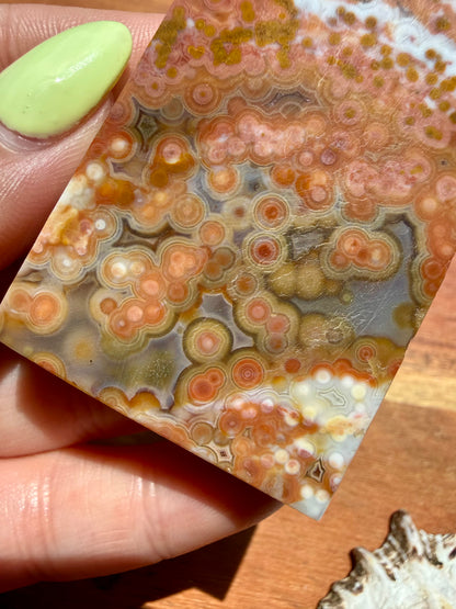 ASYMMETRICAL PINK OCEAN JASPER TOWER