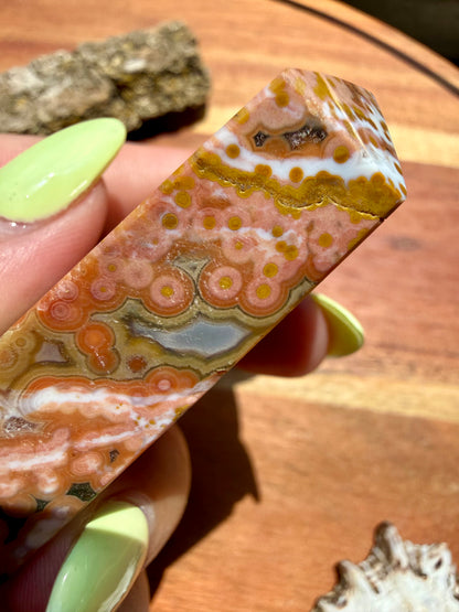 ASYMMETRICAL PINK OCEAN JASPER TOWER