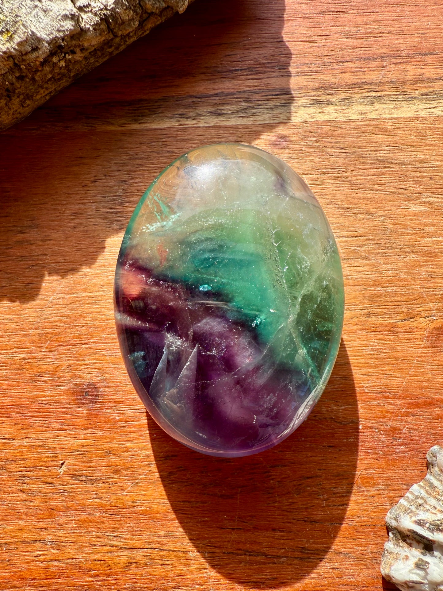 RAINBOW FLUORITE PALM STONE