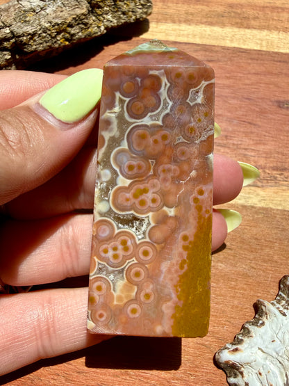 ASYMMETRICAL PINK OCEAN JASPER TOWER