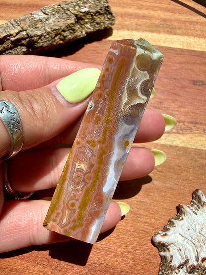 ASYMMETRICAL PINK OCEAN JASPER TOWER