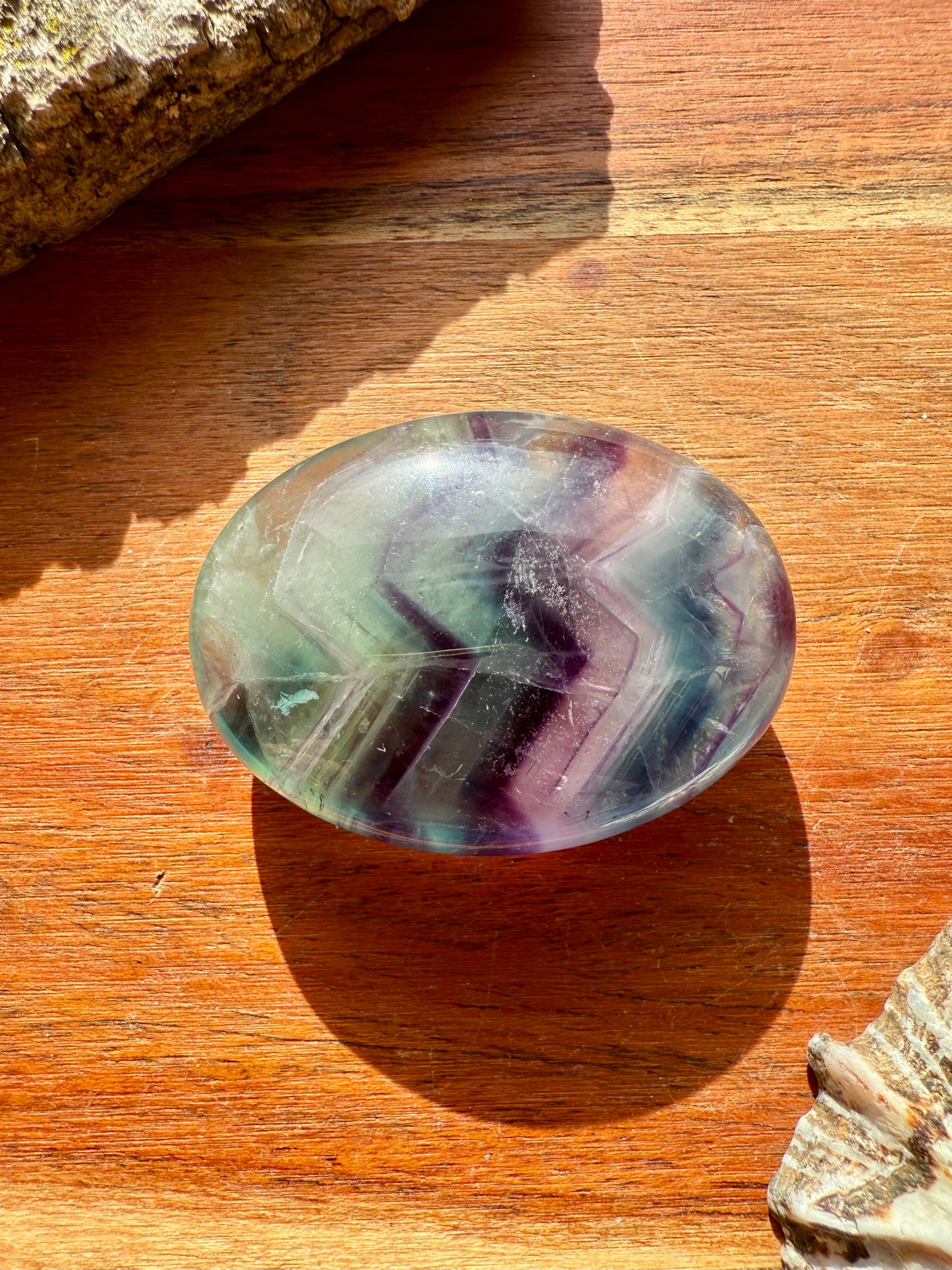 RAINBOW FLUORITE PALM STONE