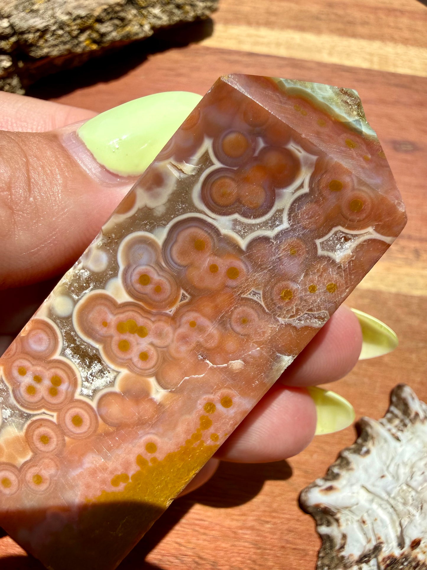 ASYMMETRICAL PINK OCEAN JASPER TOWER