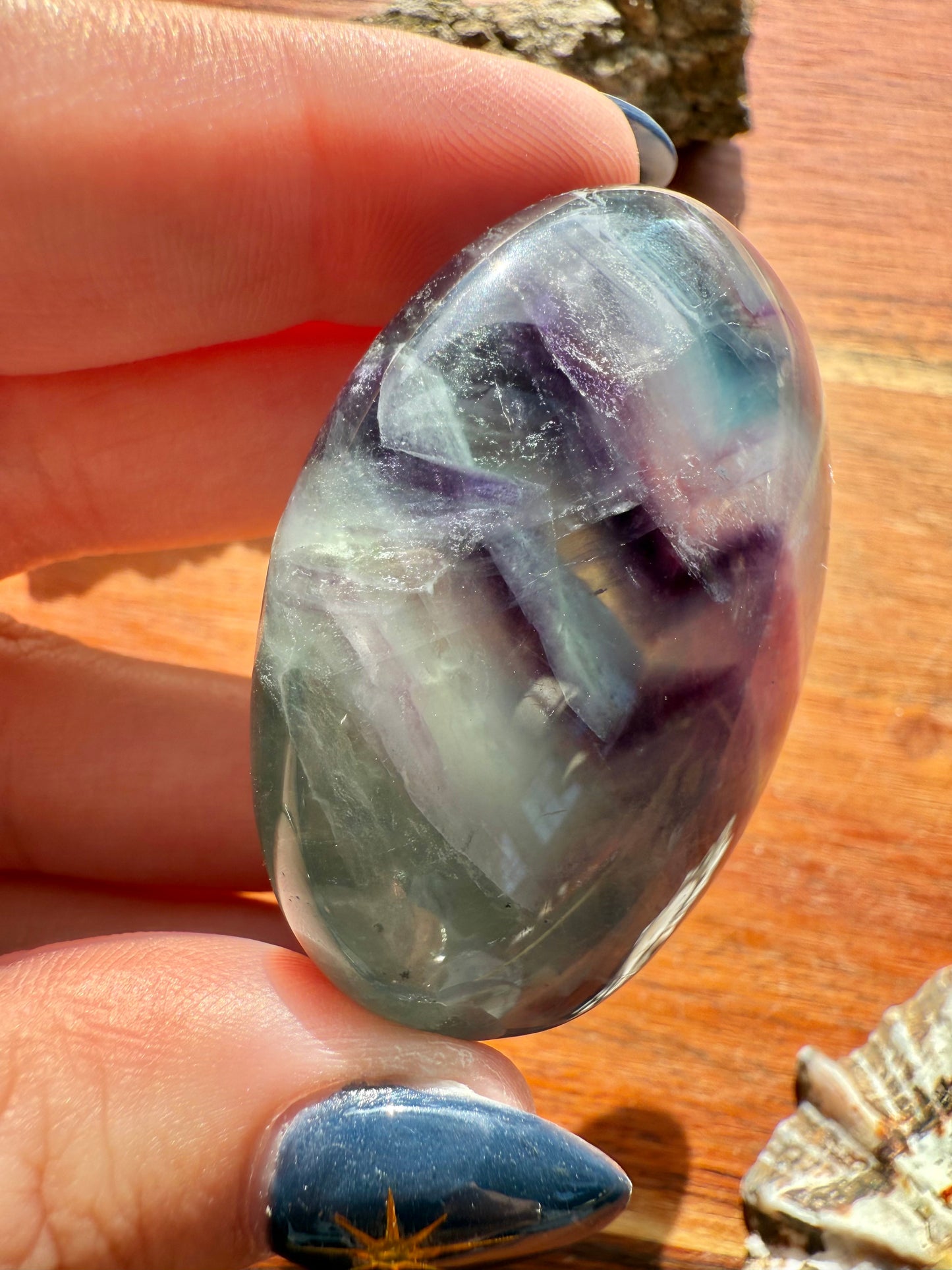 RAINBOW FLUORITE PALM STONE