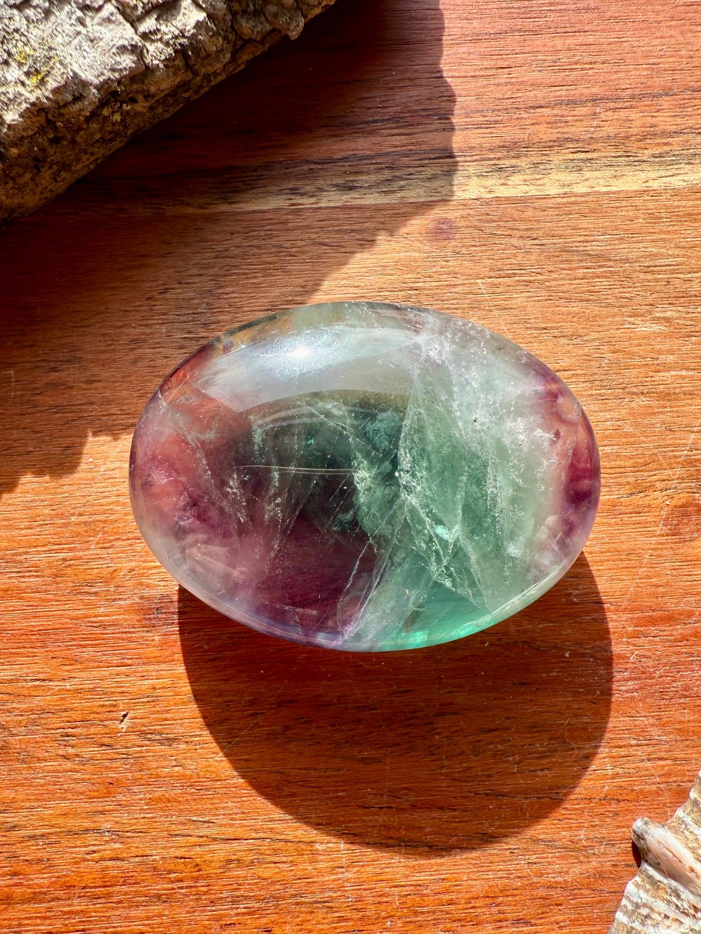 RAINBOW FLUORITE PALM STONE