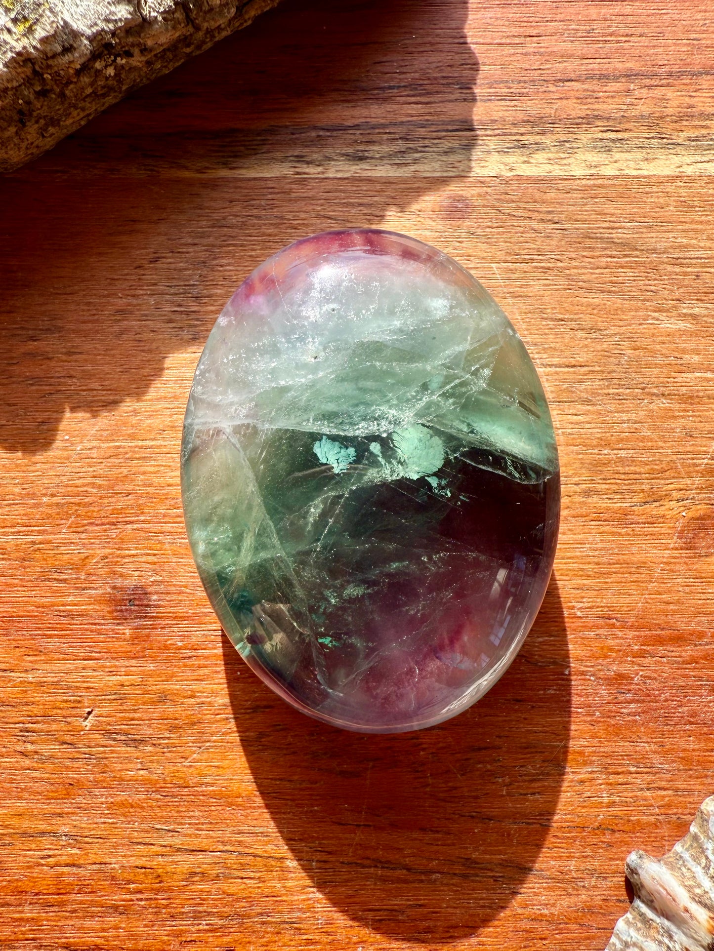 RAINBOW FLUORITE PALM STONE