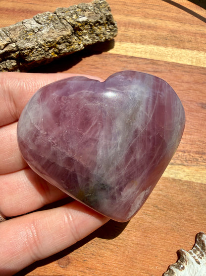 PURPLE ROSE QUARTZ HEART