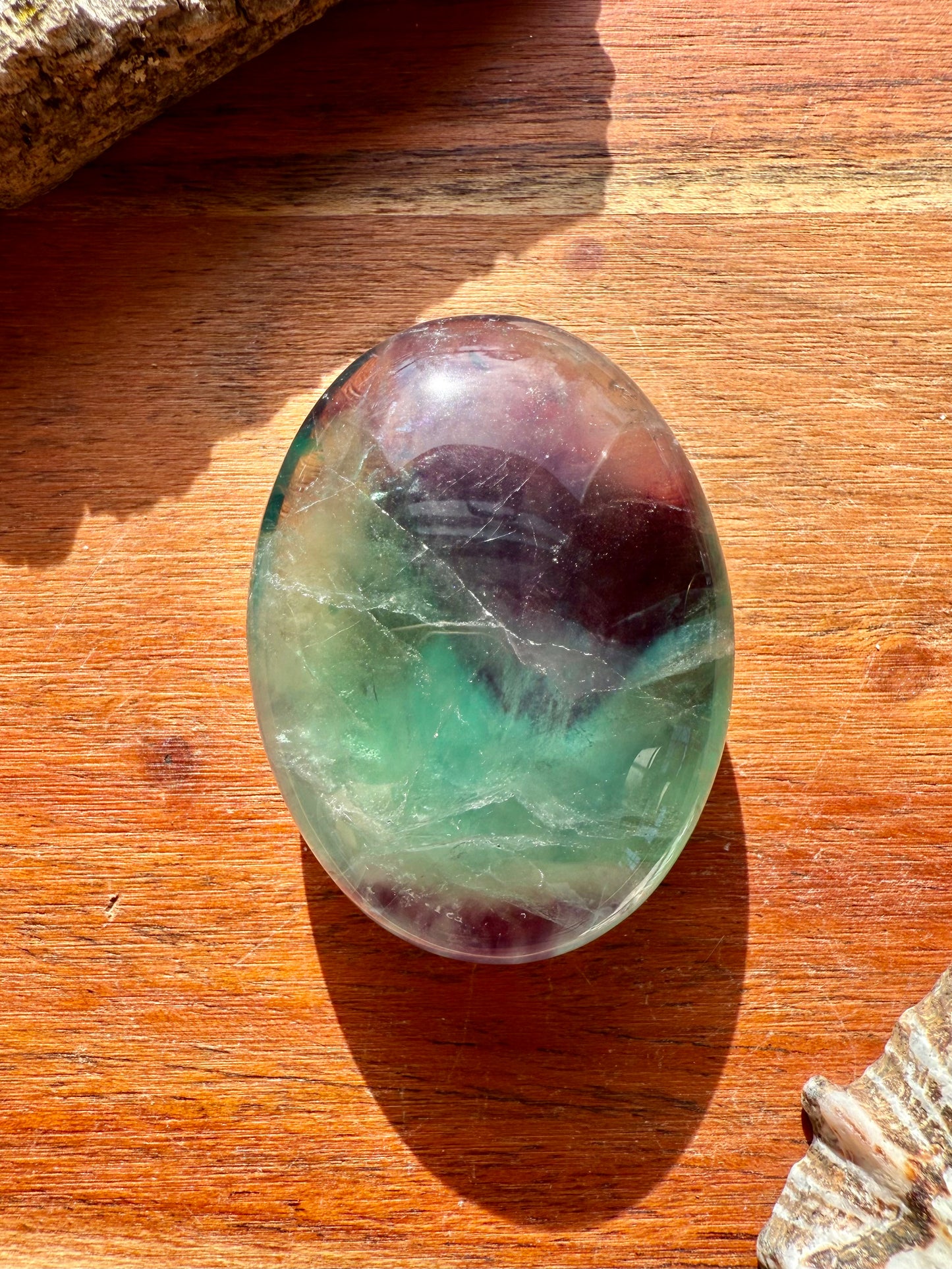 RAINBOW FLUORITE PALM STONE
