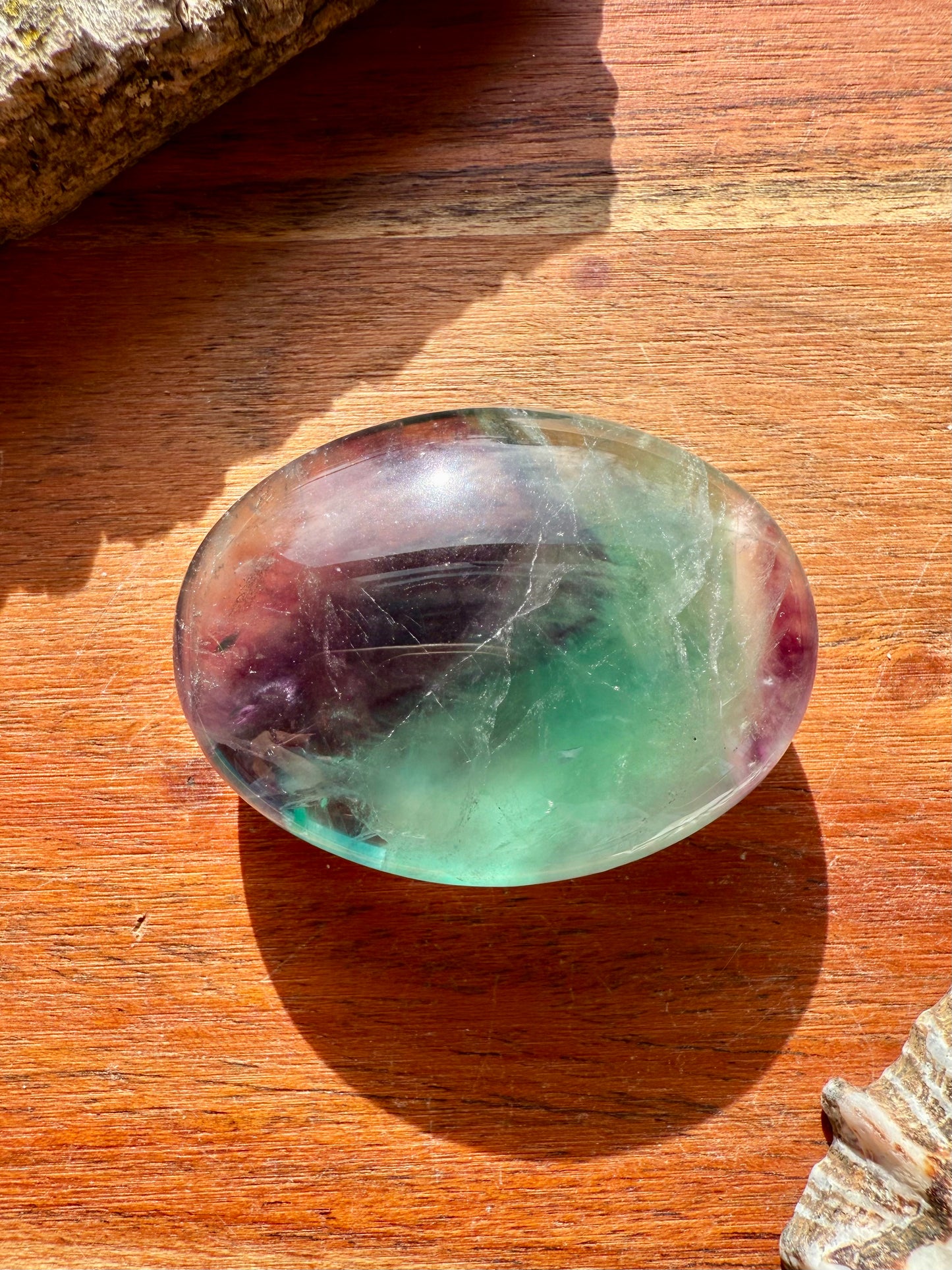 RAINBOW FLUORITE PALM STONE
