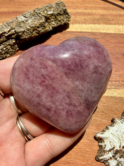 PURPLE ROSE QUARTZ HEART