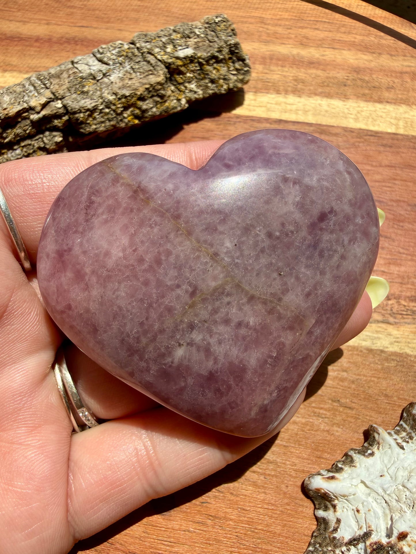 PURPLE ROSE QUARTZ HEART