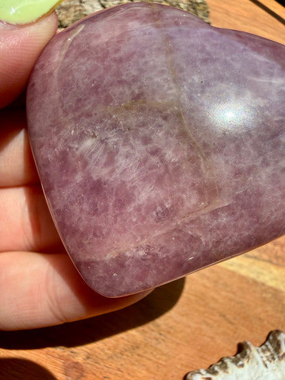 PURPLE ROSE QUARTZ HEART