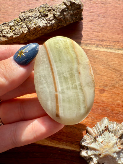 PISTACHIO CALCITE PALM STONE (MATTE POLISH)