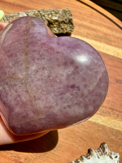 PURPLE ROSE QUARTZ HEART