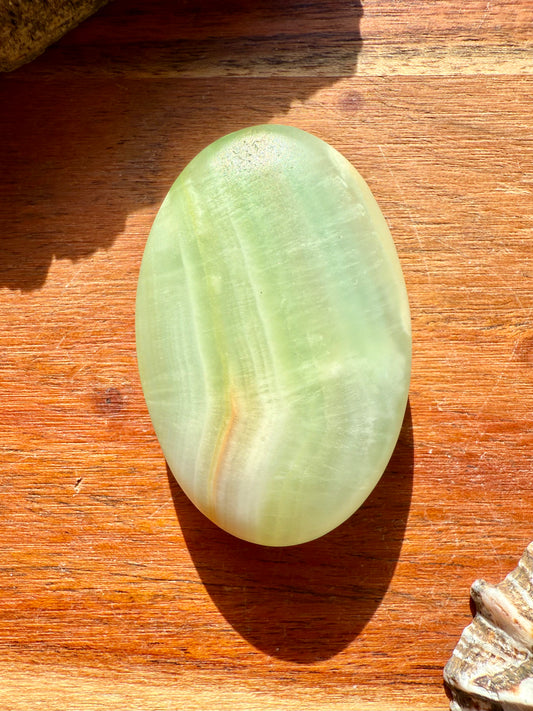 PISTACHIO CALCITE PALM STONE (MATTE POLISH)