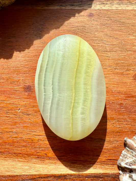 PISTACHIO CALCITE PALM STONE (MATTE POLISH)