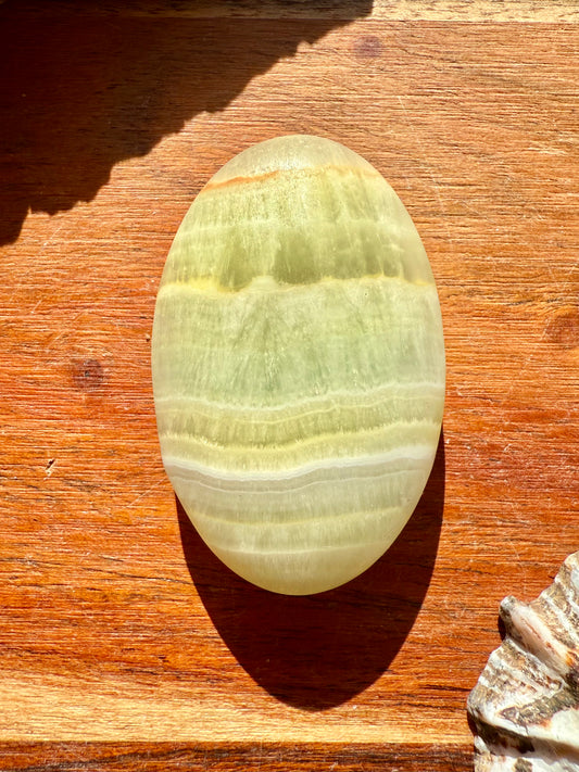 PISTACHIO CALCITE PALM STONE (MATTE POLISH)