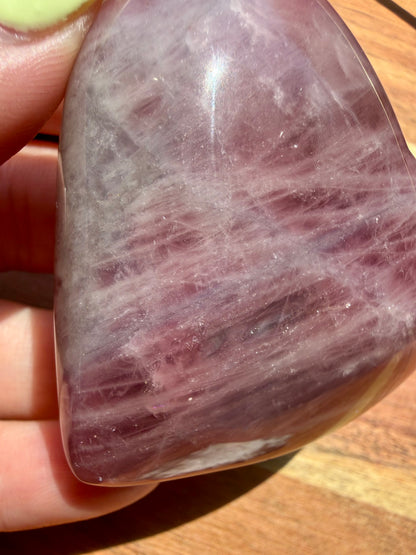 PURPLE ROSE QUARTZ HEART