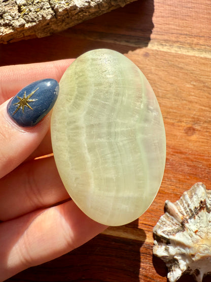 PISTACHIO CALCITE PALM STONE (MATTE POLISH)