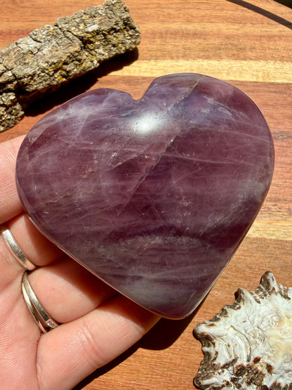 PURPLE ROSE QUARTZ HEART