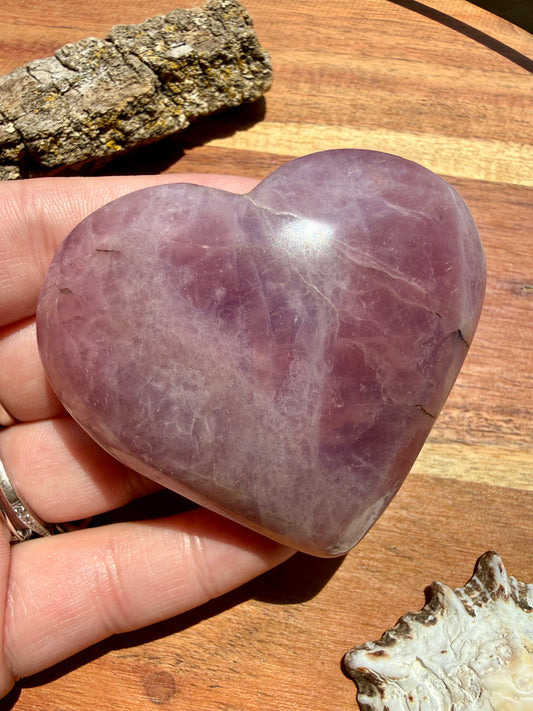 PURPLE ROSE QUARTZ HEART
