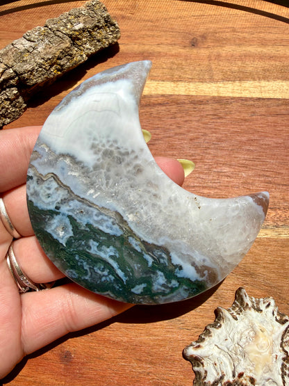 MOSS AGATE MOON WITH STAND