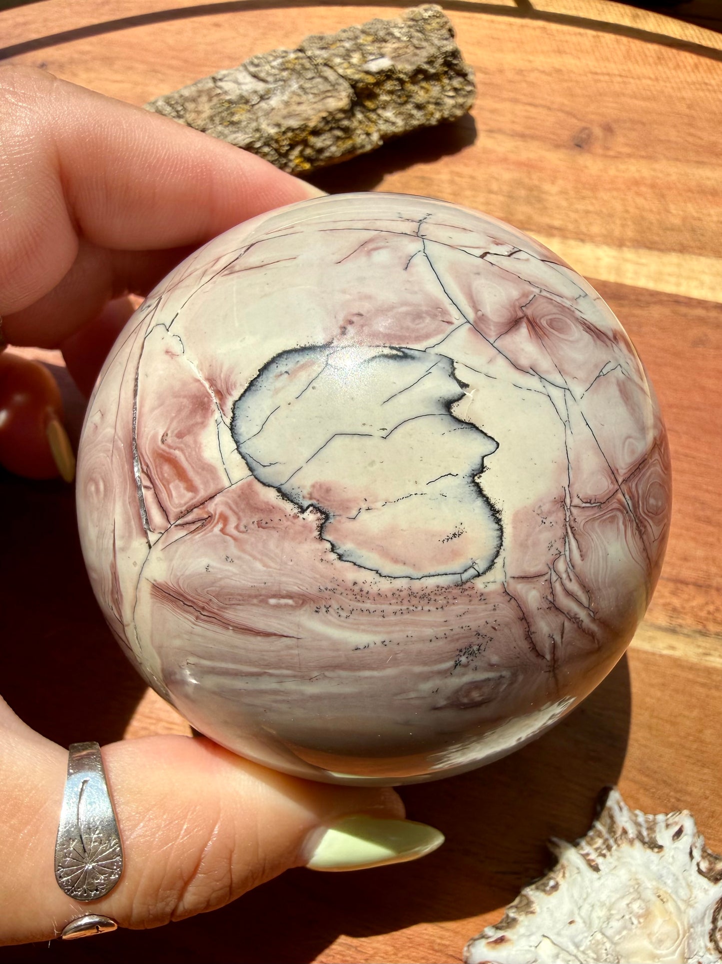 PICTURE JASPER SPHERE