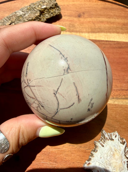 PICTURE JASPER SPHERE