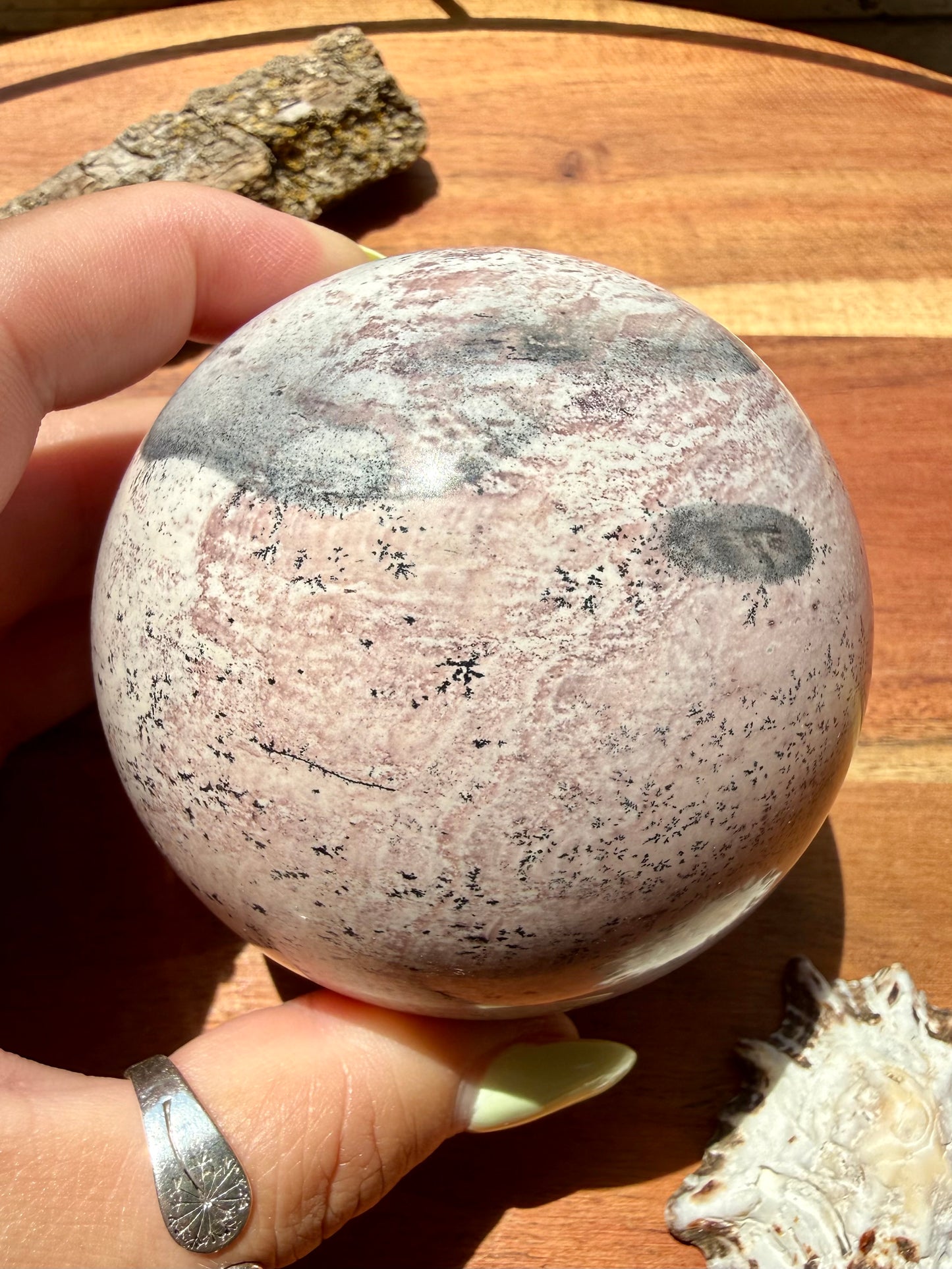 PICTURE JASPER SPHERE