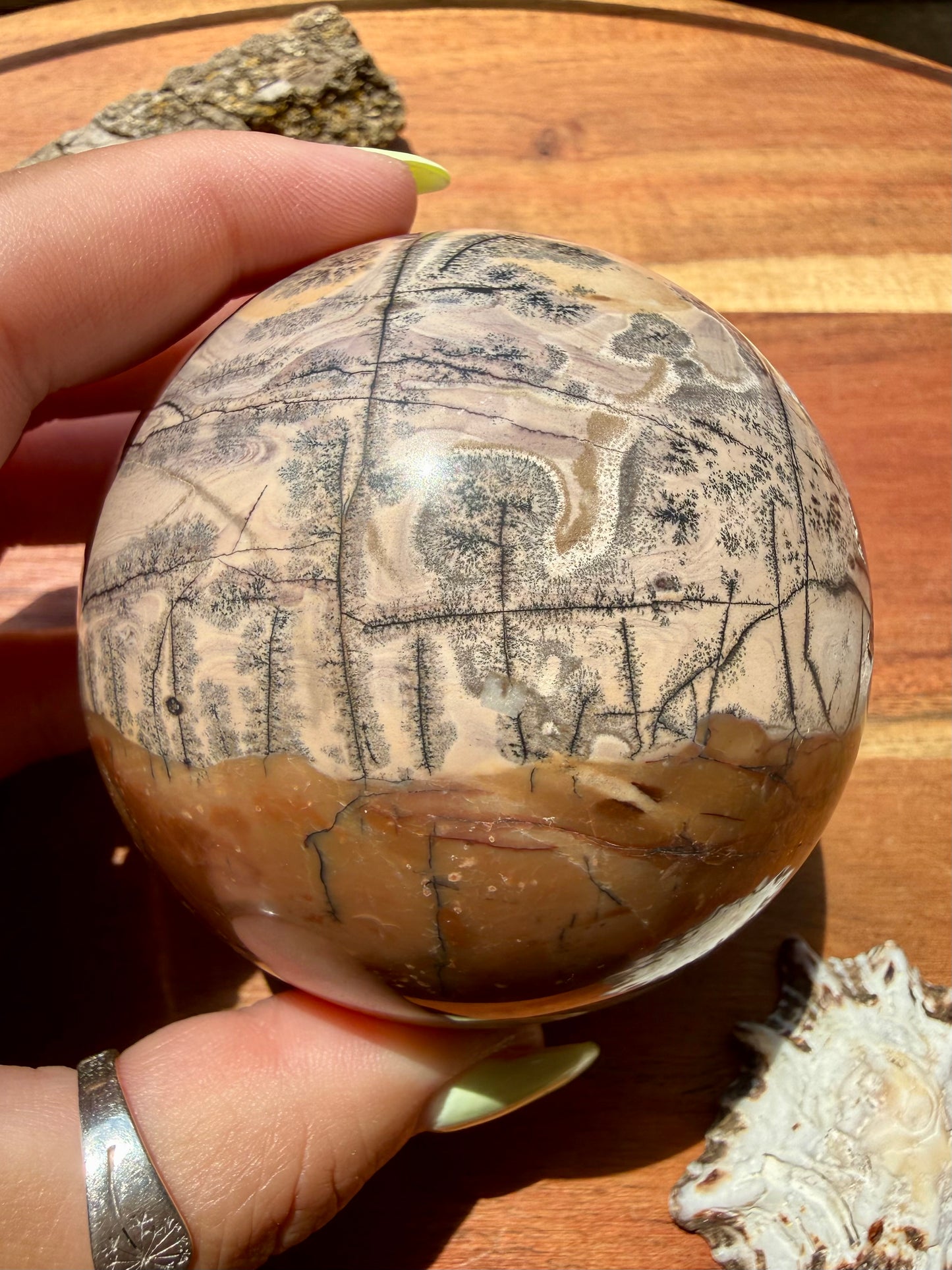 PICTURE JASPER SPHERE